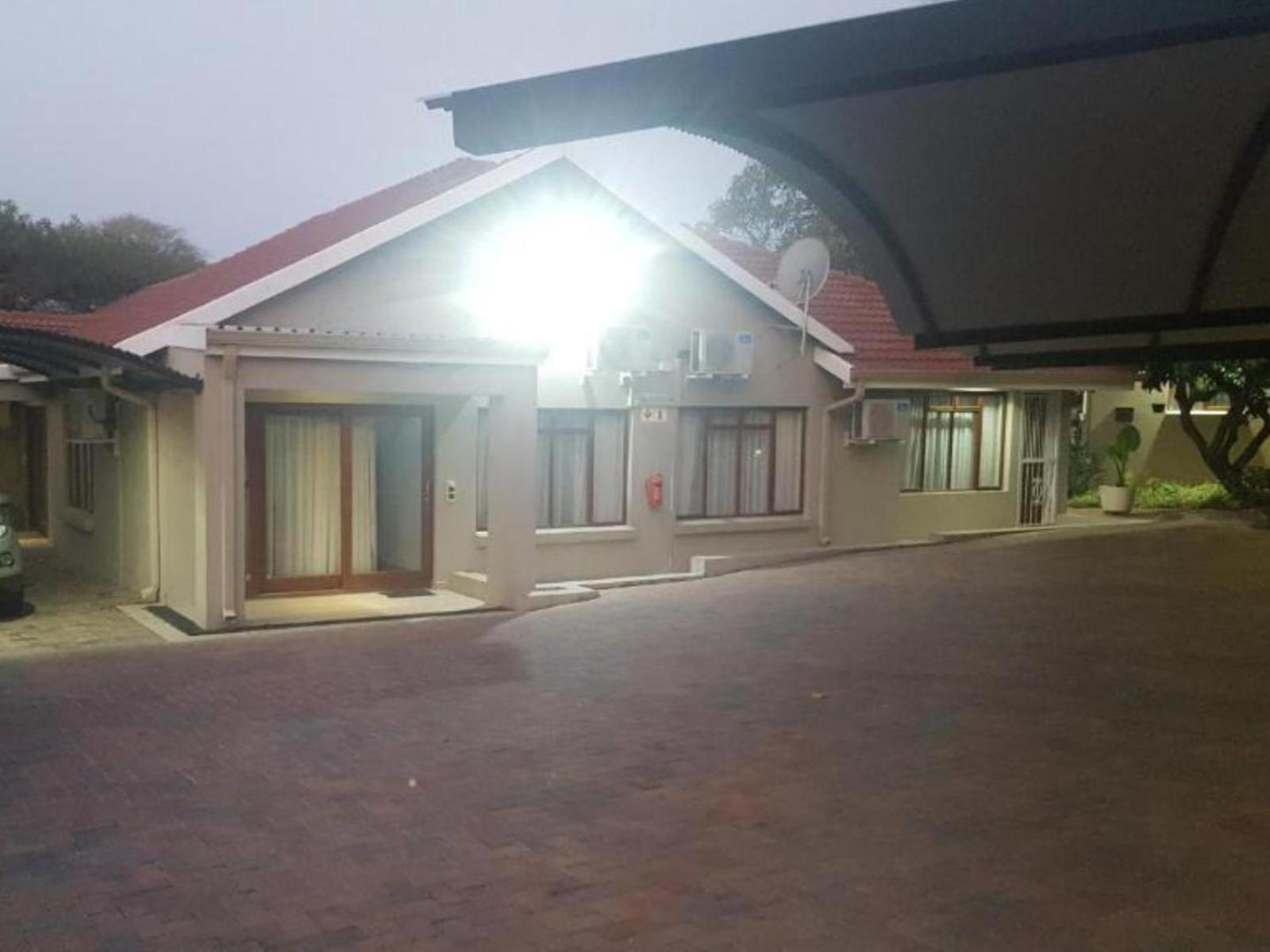 Bonim Guesthouse - Aka Magisha Guesthouse Mbombela ภายนอก รูปภาพ