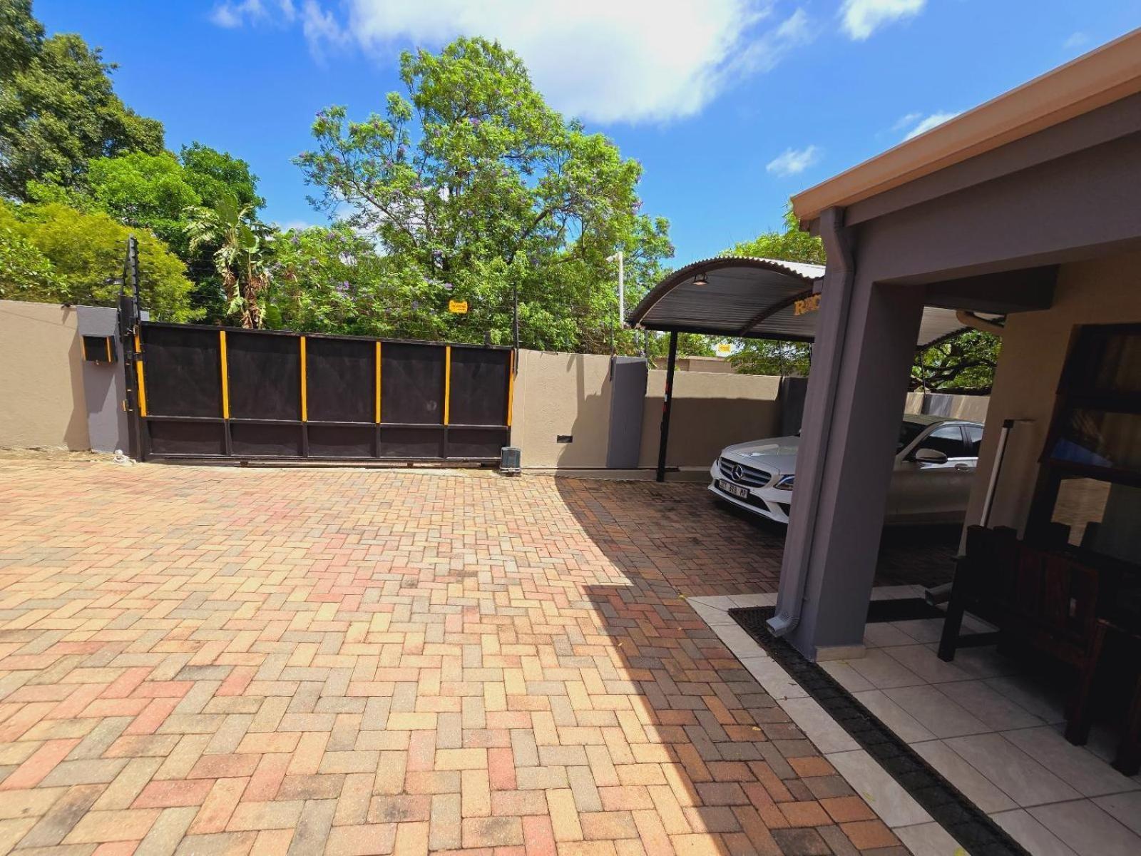 Bonim Guesthouse - Aka Magisha Guesthouse Mbombela ภายนอก รูปภาพ