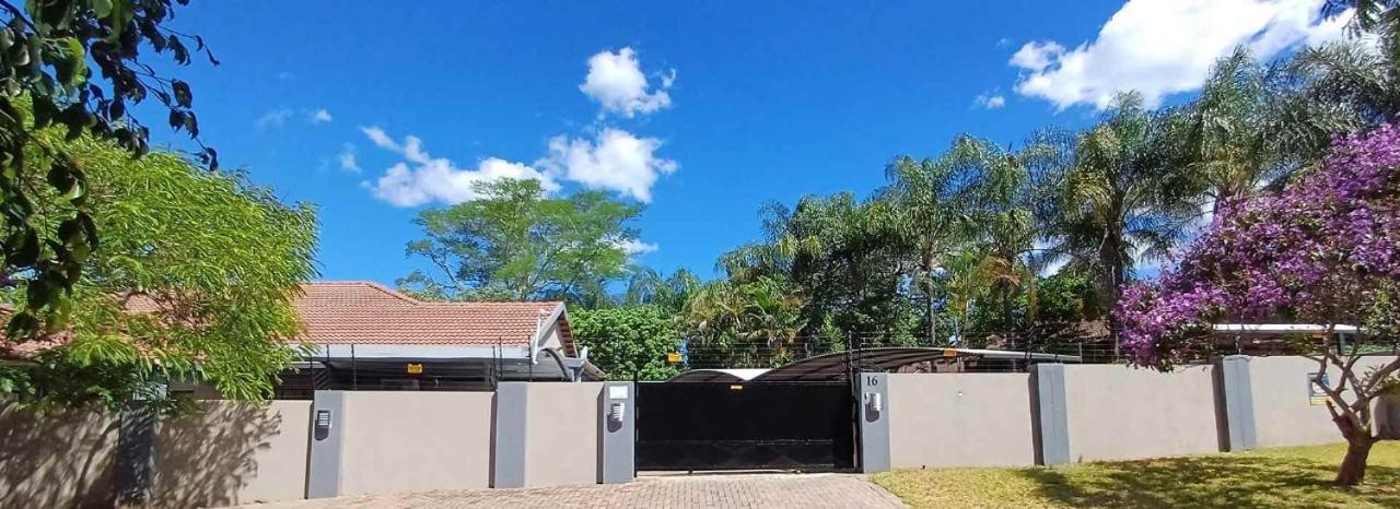 Bonim Guesthouse - Aka Magisha Guesthouse Mbombela ภายนอก รูปภาพ